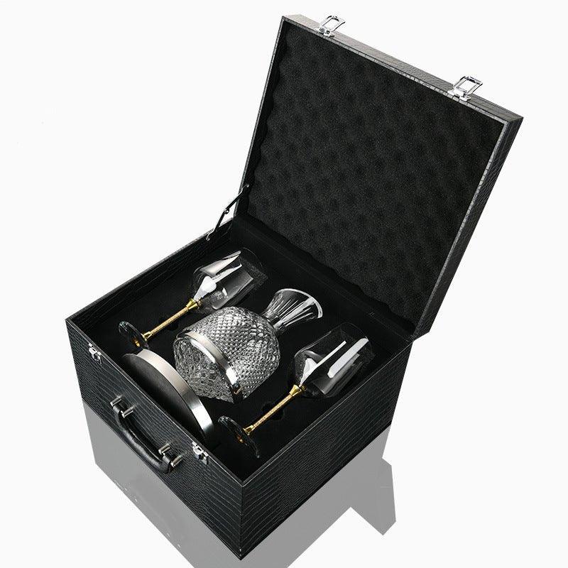 Luxury 360° Rotating Crystal Hand Blown Wine Decanter