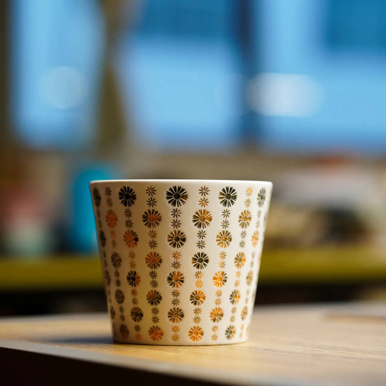 Handcrafted Daisy Coffee & Beverage Cup