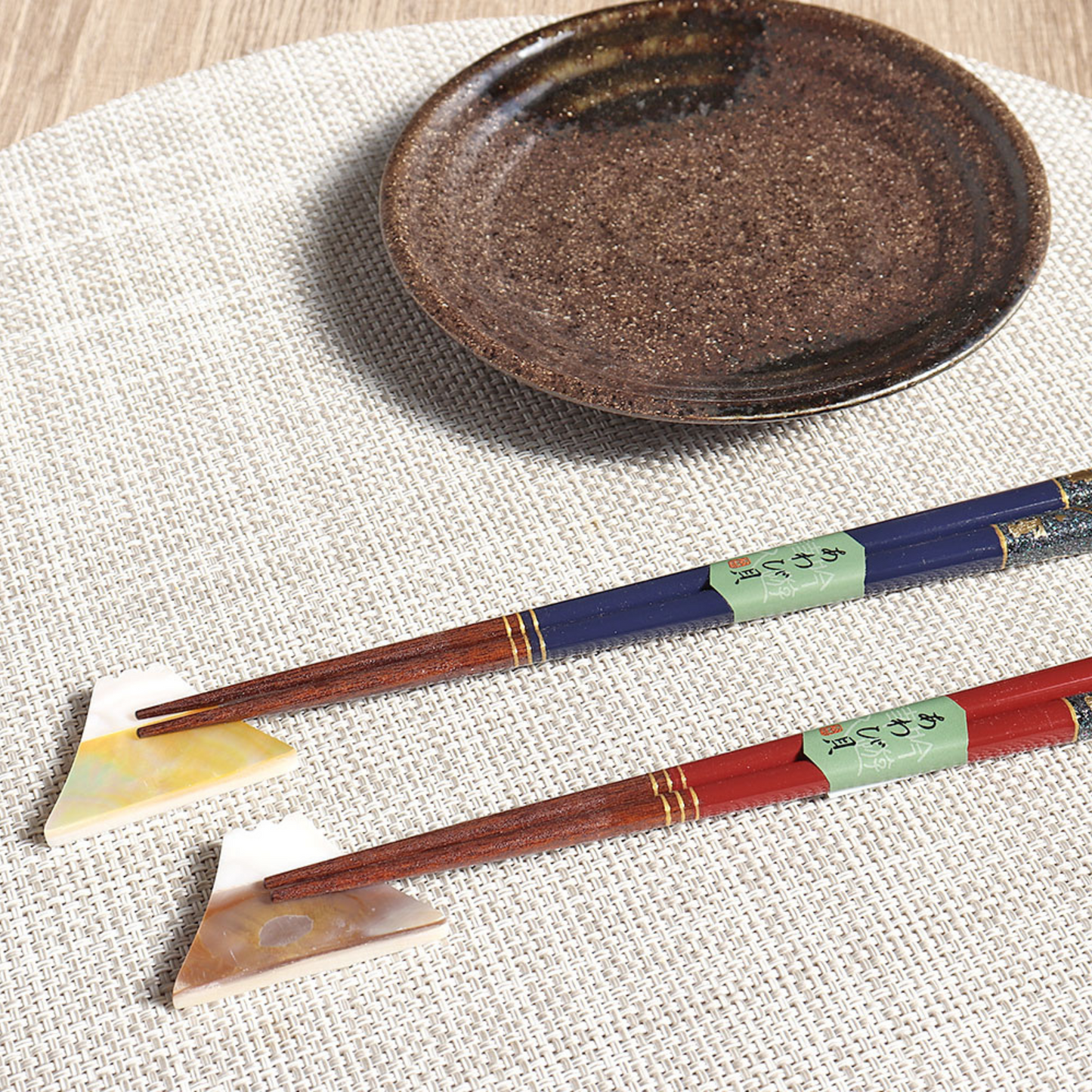 KAWAI Usagi Chirashi Japanese Handcrafted Wooden Chopsticks Wedding Gift Set