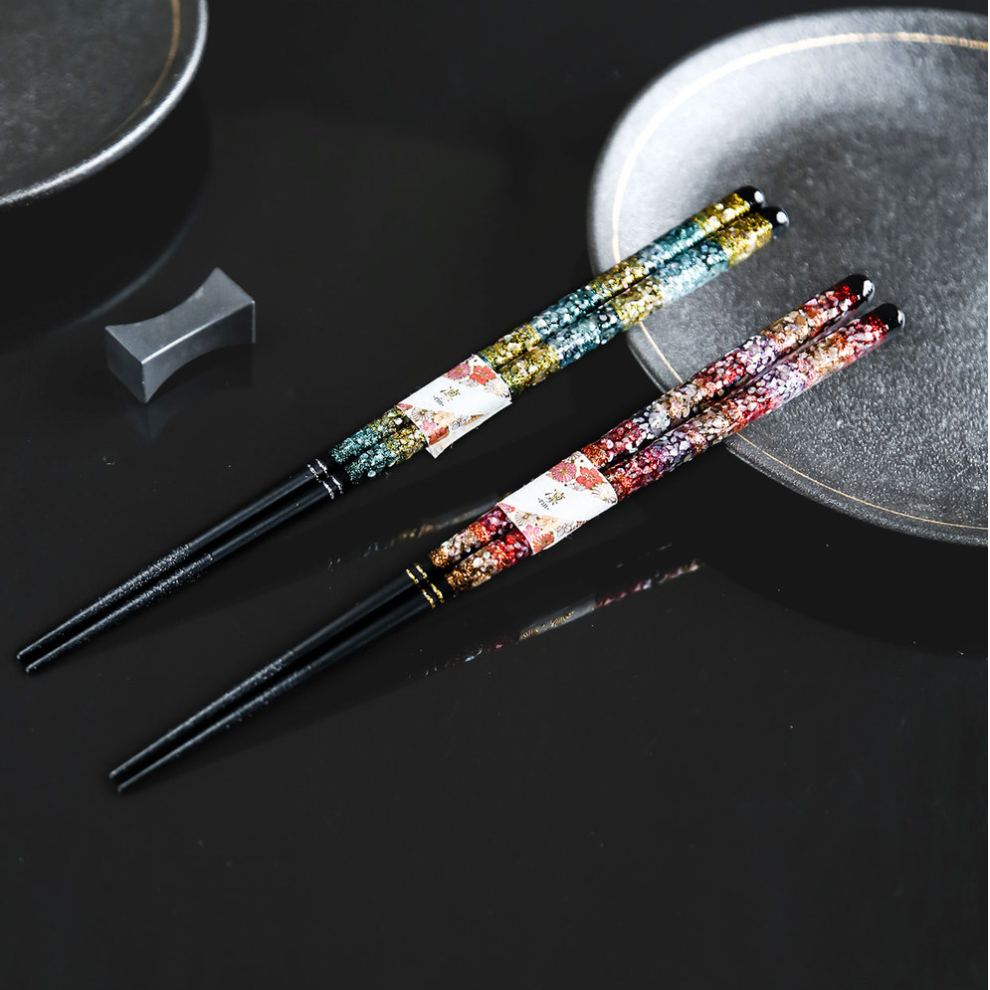 Japanese Handcrafted Starry Night Wooden Chopsticks – A Glimmer of the Cosmos for Your Table