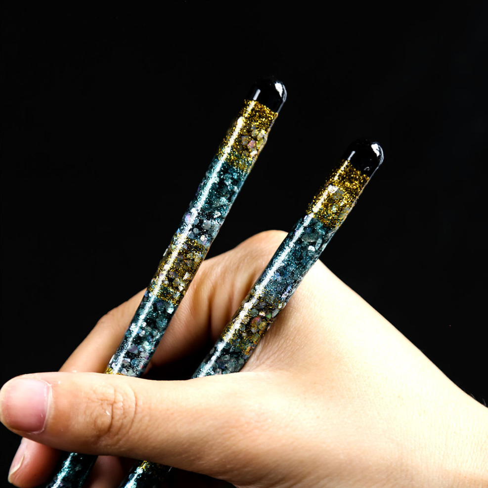 Japanese Handcrafted Starry Night Wooden Chopsticks – A Glimmer of the Cosmos for Your Table