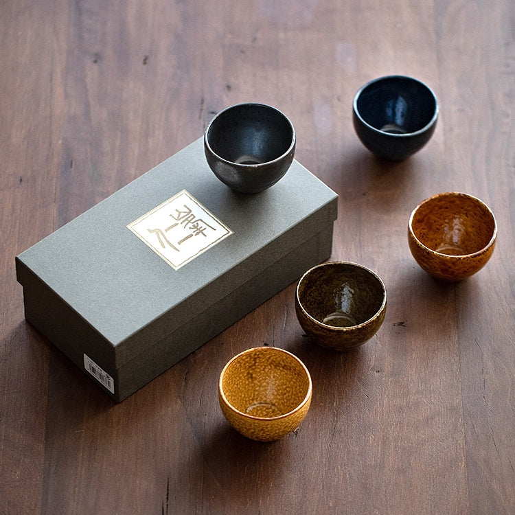 Mino Ware Autumn Harmony Tea/sake Cup Set of Five – A Celebration of Seasonal Beauty