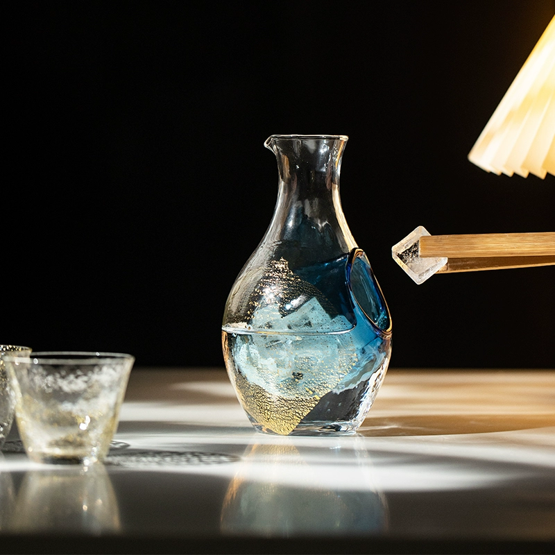 Toyo-Sasaki Golden Sapphire Galaxy Cold Sake Set