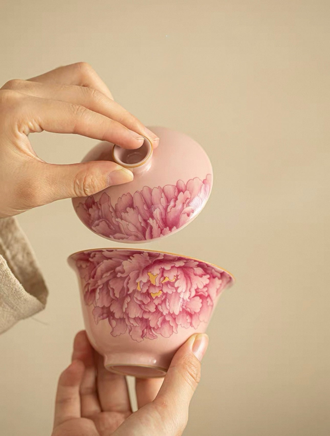 Pink Ru Ware Peony Elegance Sancai Gaiwan