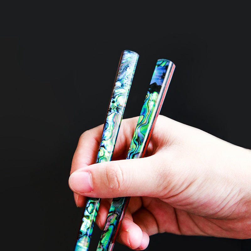 ISSOU Japanese Handcrafted Mother of Pearl Chopsticks Set