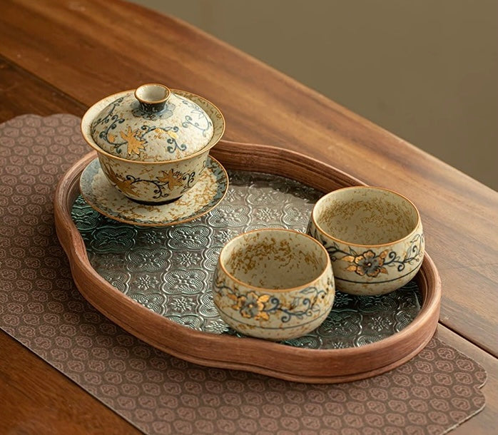 Hand-Painted Blue & White Intertwining Lotus Flint-Red Sancai Gaiwan