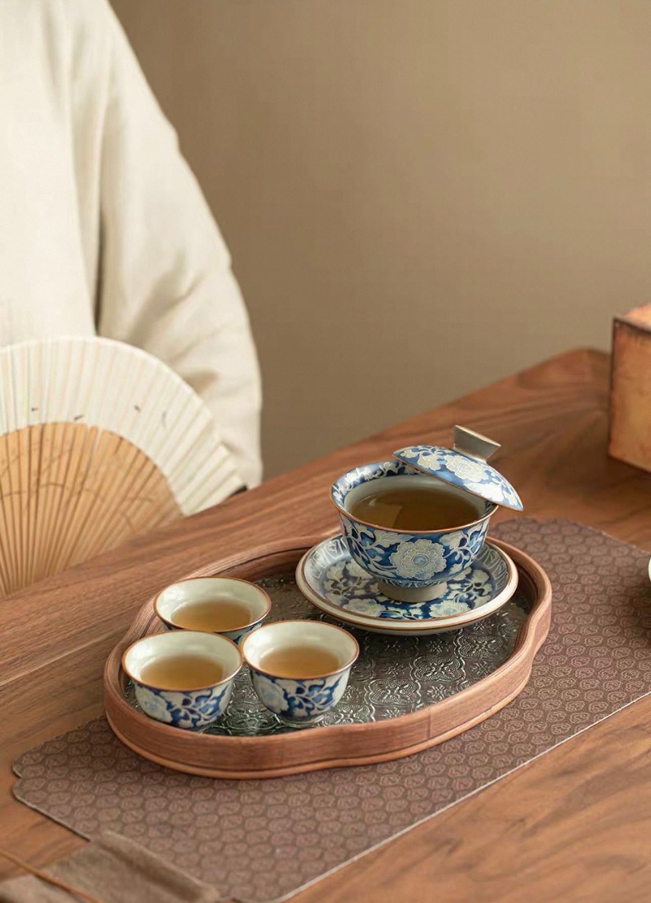 Ru Ware & Yuan Blue-White Yuanbao Floating Sancai Gaiwan (Gift Box Set)