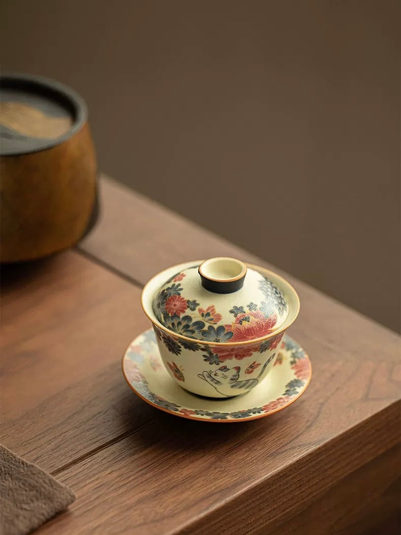 Hand-Painted Cats in the Garden Sancai Gaiwan
