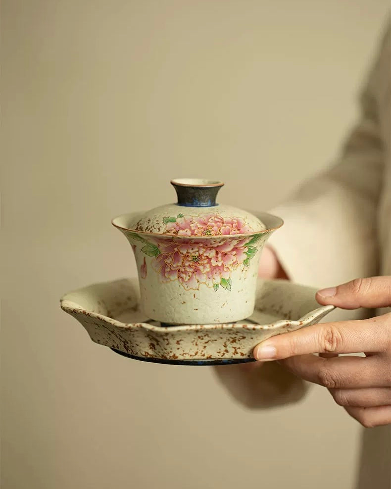 Golden Thread Peony Flint-Red Sancai Gaiwan