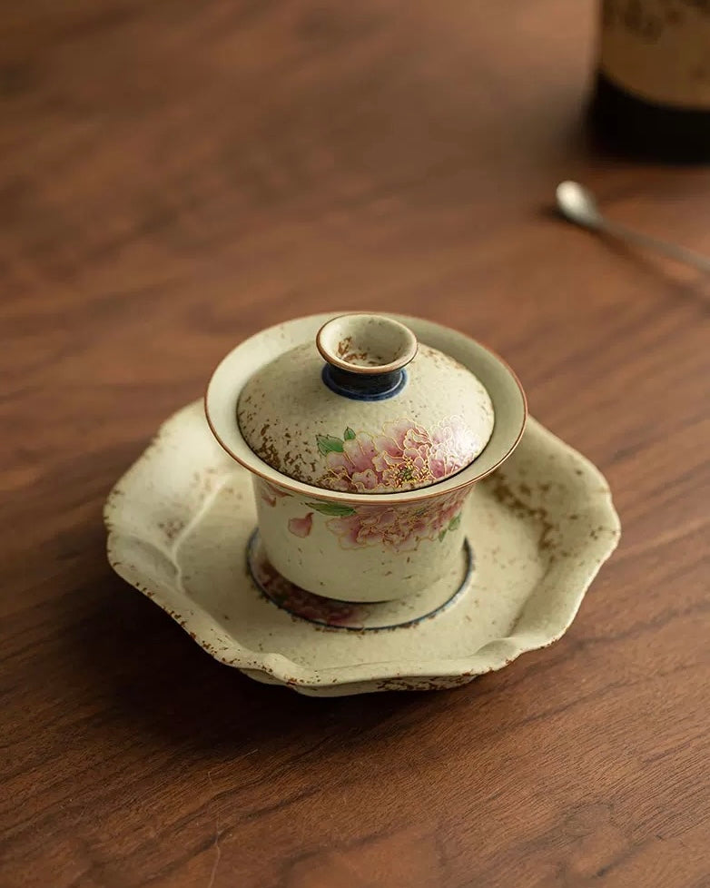 Golden Thread Peony Flint-Red Sancai Gaiwan