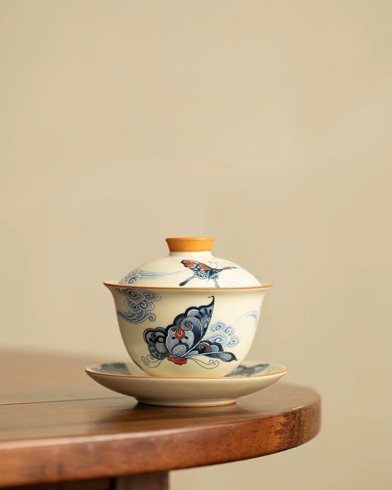 Ru Ware Auspicious Clouds & Dancing Butterflies Floating Gaiwan