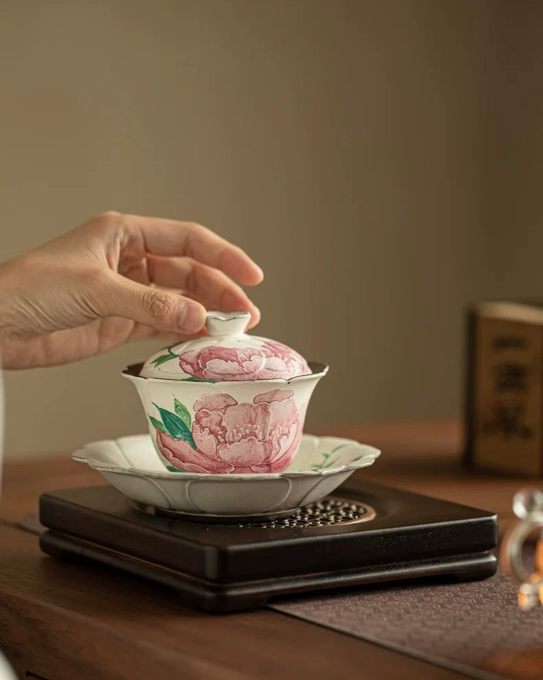 Aged Rock Clay Peony Tide Sancai Gaiwan