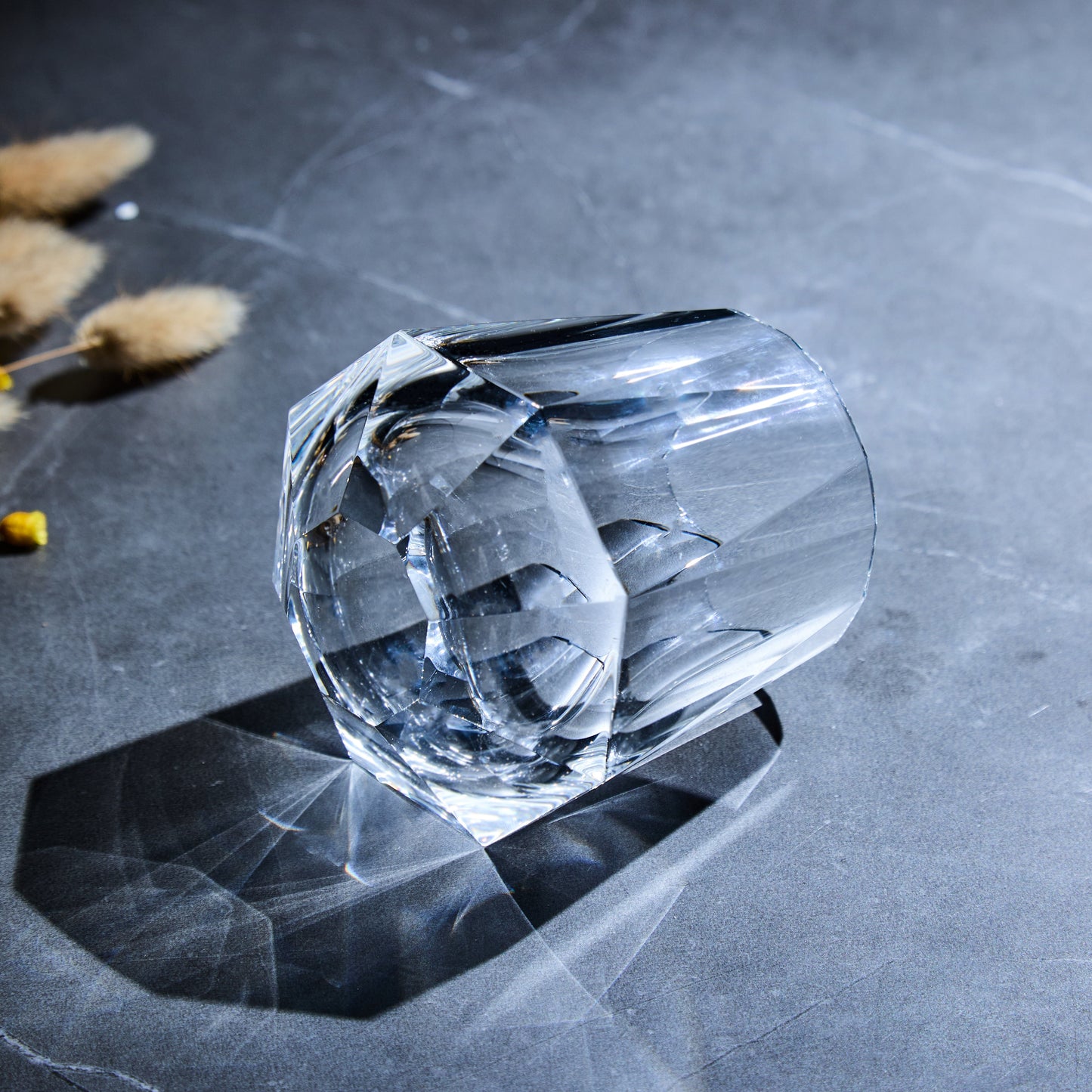 Edo Kiriko Hikari-Tsuzumi Hand-Cut Whisky Glass