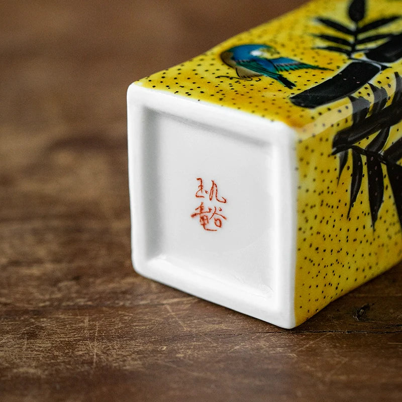 Kutaniyaki Handcrafted Take-Kage Suzume Vase