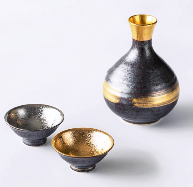 Authentic Mino Ware Gold & Silver Glaze Sake Set: Tokkuri. Deep & Flat Cups