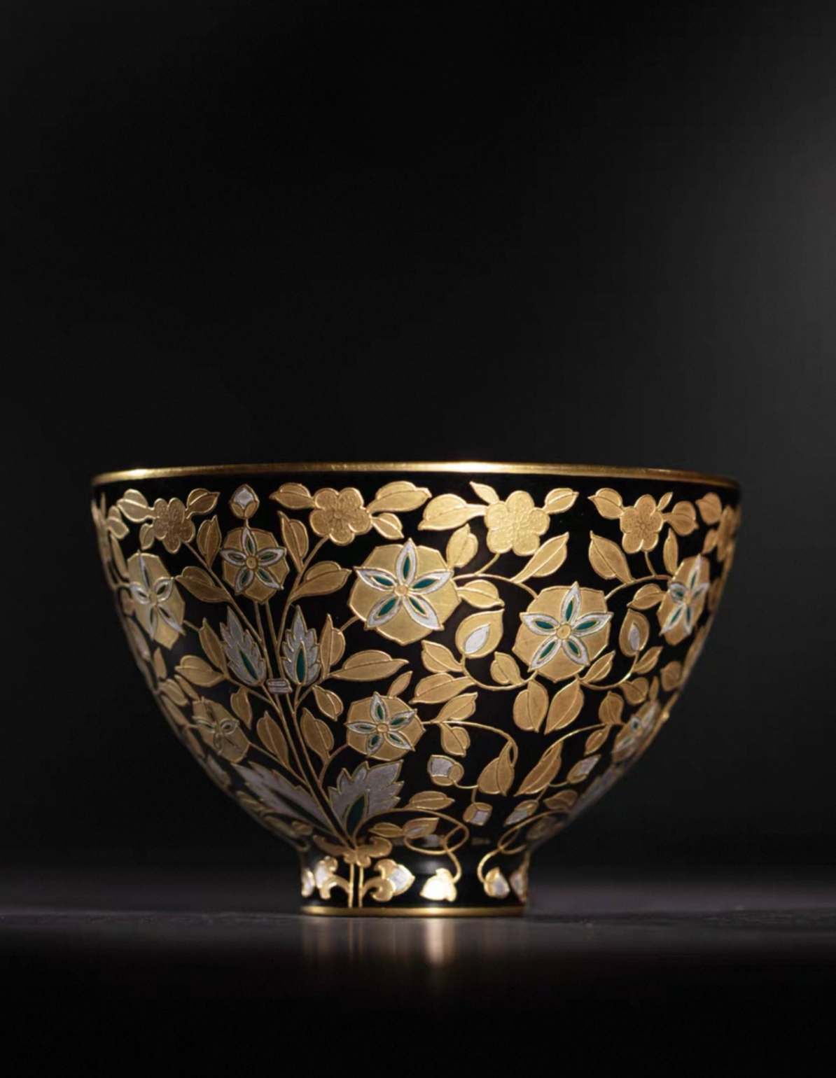 [Heirloom Collections] Imperial Grandeur: Flourishing Branches Porcelain Teacup – Masterfully Adorned with Falangcai Enamel. Gold. and Silver from Jingdezhen
