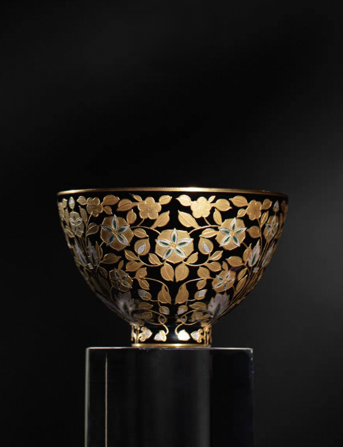 [Heirloom Collections] Imperial Grandeur: Flourishing Branches Porcelain Teacup – Masterfully Adorned with Falangcai Enamel. Gold. and Silver from Jingdezhen