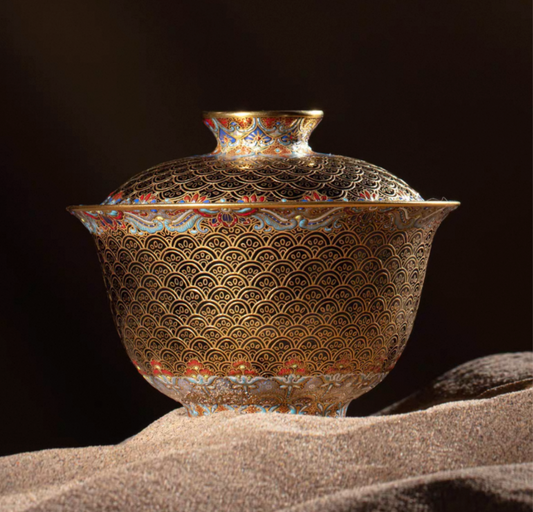 [Heirloom Collections] Imperial Splendor: Dunhuang Scales Gaiwan – Tang Dynasty Inspired Falangcai with Gold & Silver from Jingdezhen