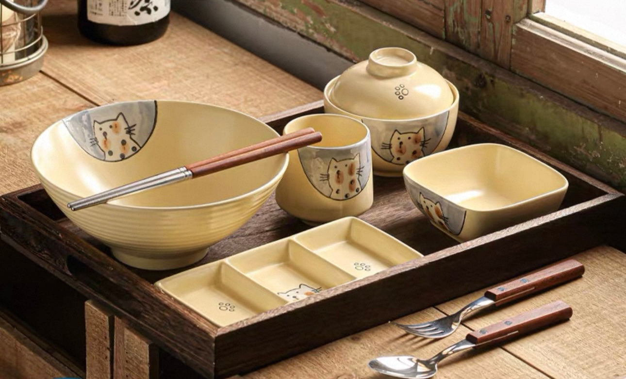 9-Piece Japanese Handmade Ramen Tableware Set: Cat and Fish Motif