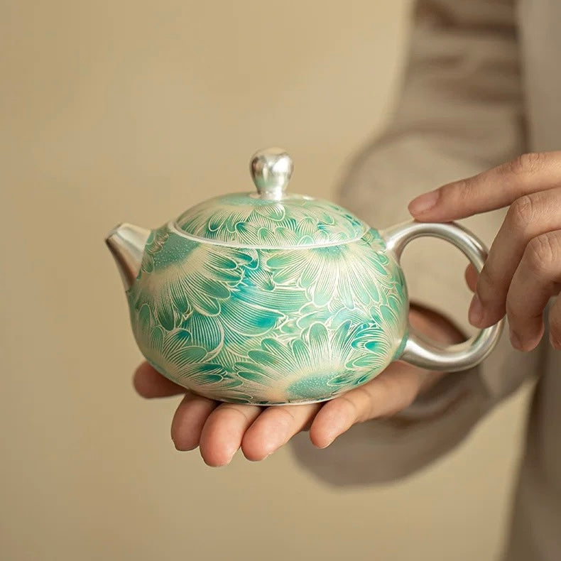 Silver Daisy Mutton-Fat Jade Tea Set | Premium Porcelain Trio