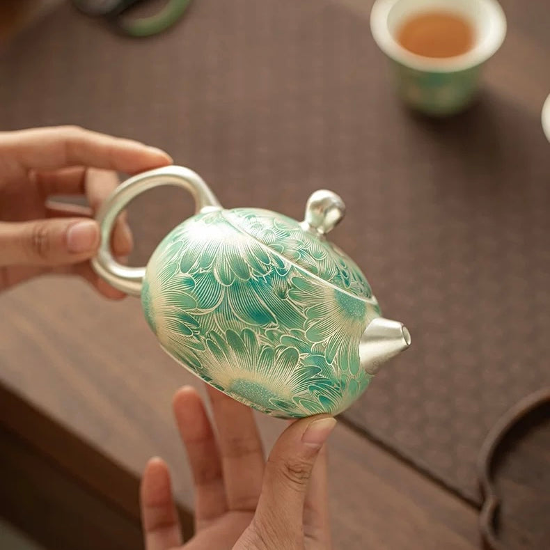 Silver Daisy Mutton-Fat Jade Tea Set | Premium Porcelain Trio