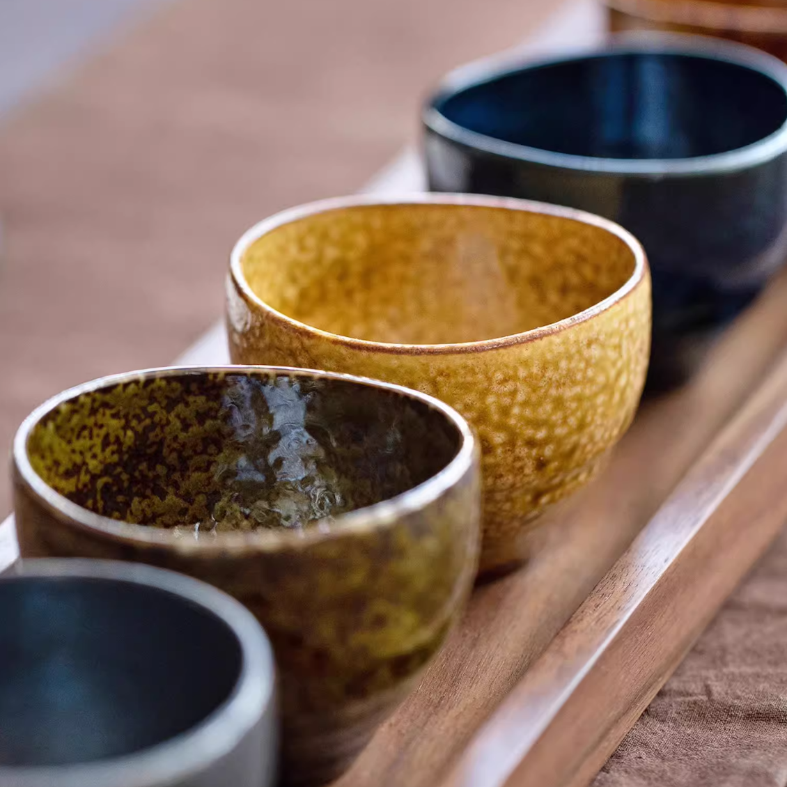 Mino Ware Autumn Harmony Tea/sake Cup Set of Five – A Celebration of Seasonal Beauty