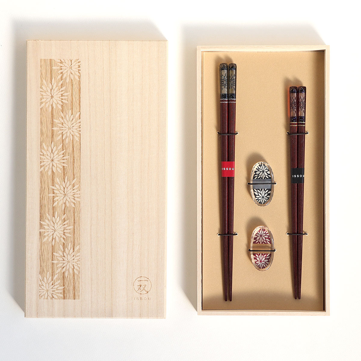 ISSOU Hanabi Japanese Handcrafted Wooden Chopsticks Wedding Gift Set