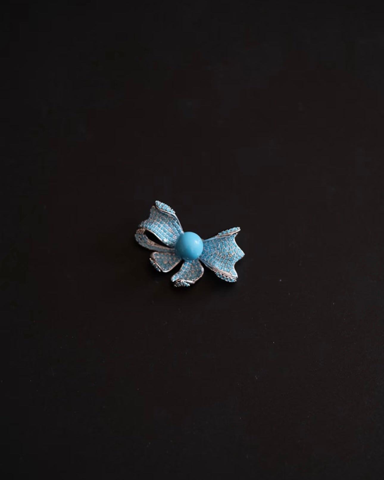 10mm High-Porcelain Blue Turquoise Royal Bow Brooch | Ultra-Heavywork Pavé
