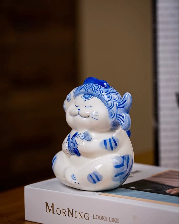 Jingdezhen Contemporary Healing Ceramic Cat | Cute Handcrafted Desktop Decor