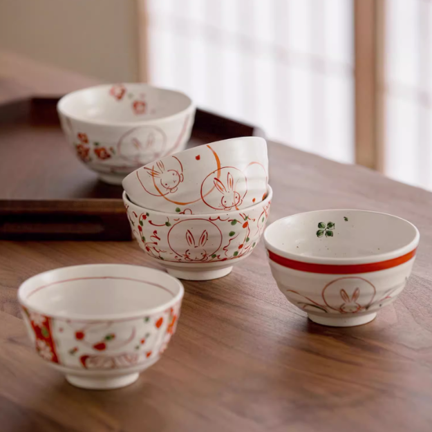 Authentic Hasami-yaki Hand-Painted Rabbit Motif Stoneware Bowl Set