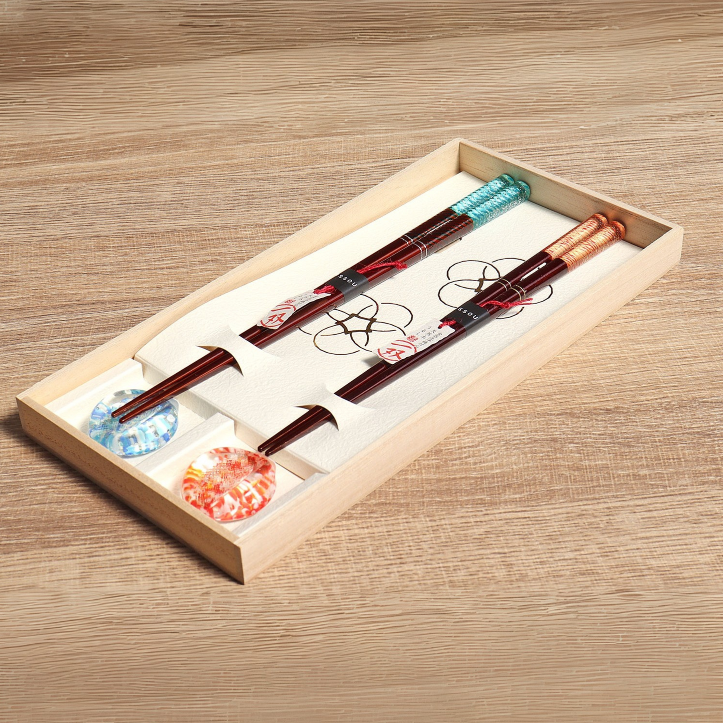 ISSOU Shio Kaze Japanese Handcrafted Wooden Chopsticks Wedding Gift Set