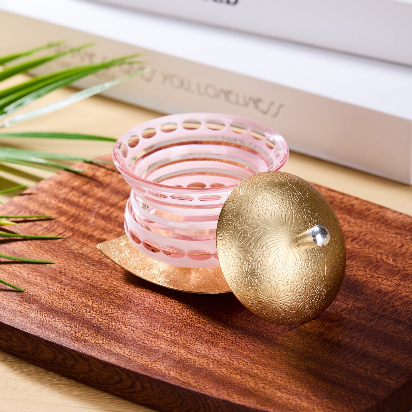 Edo Kiriko Chimi Washokki Lidded Glassware Collection