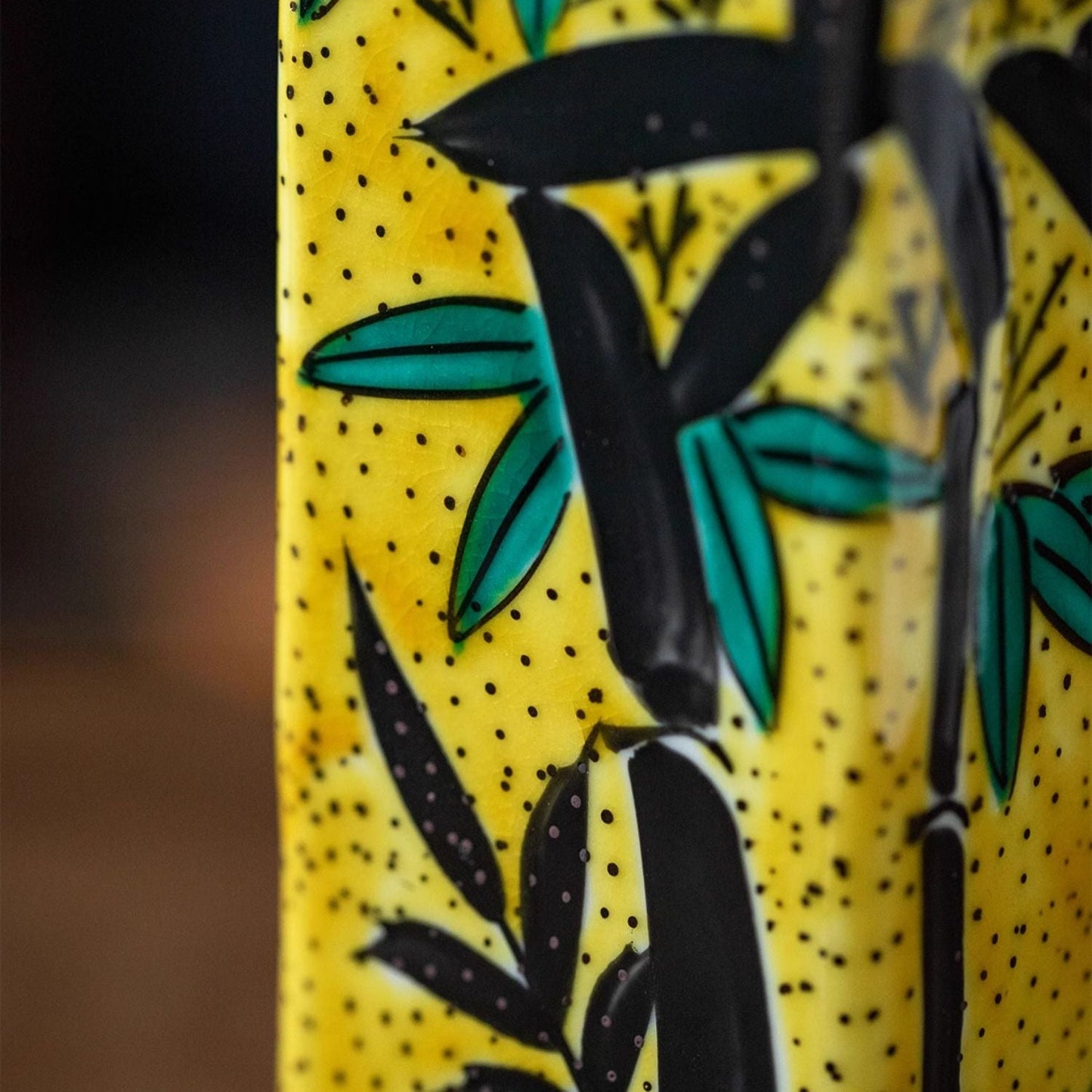 Kutaniyaki Handcrafted Take-Kage Suzume Vase