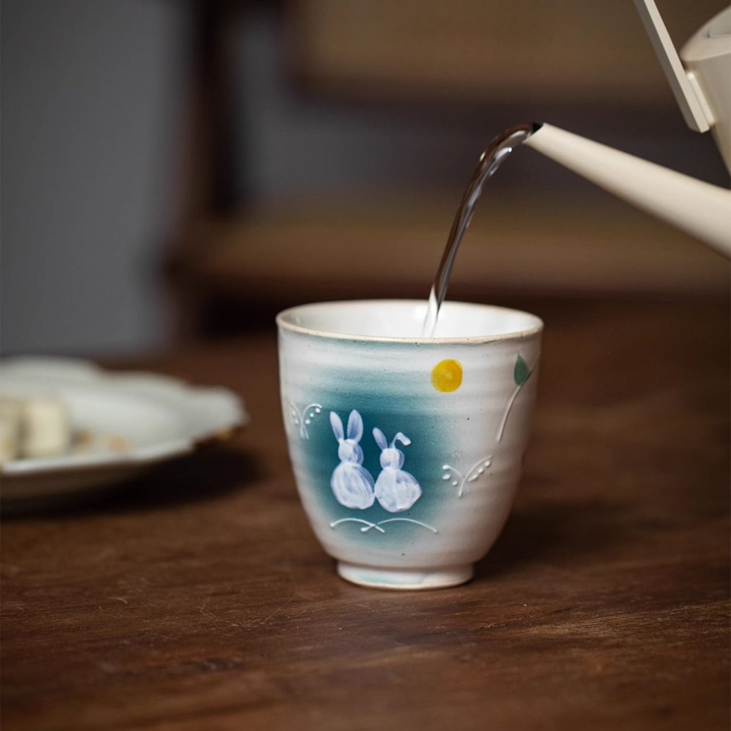 Mino Ware Tsukiyo Usagi Couple's Tea Cup Set
