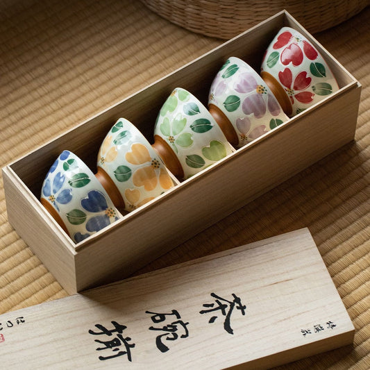 Hatsuichi Mino Ware Handcrafted Saie Sakura Rice Bowl Set of Five
