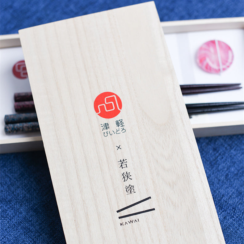Japanese Handcrafted Snow Wooden Chopsticks Wedding Gift Set