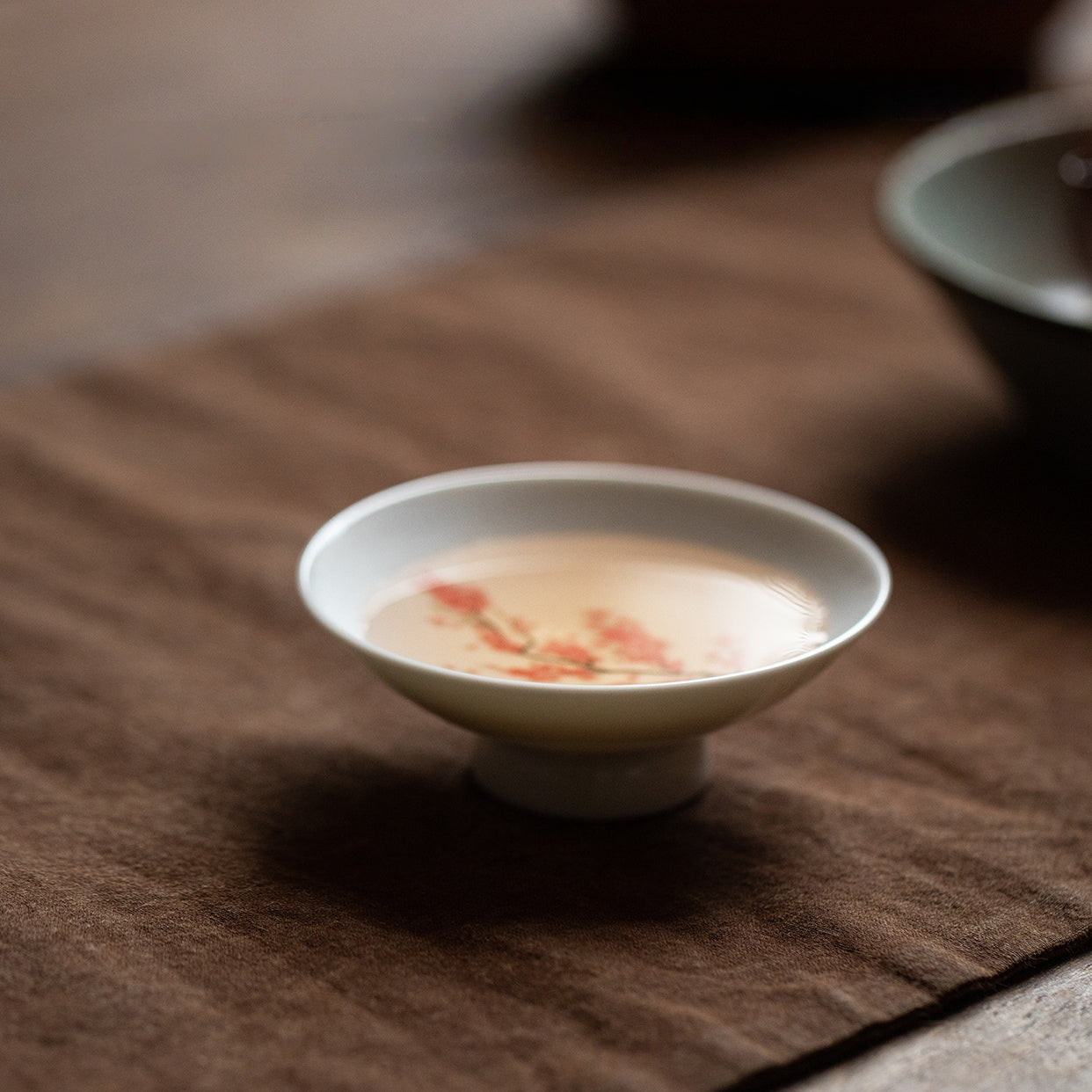 Mino Ware Thermochromic Warm Bloom Sakura Momiji Tea Cup Set