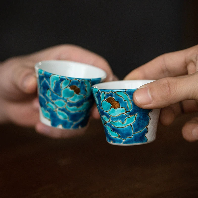 Kutaniyaki Gold Foil Blue Peony Sake Set