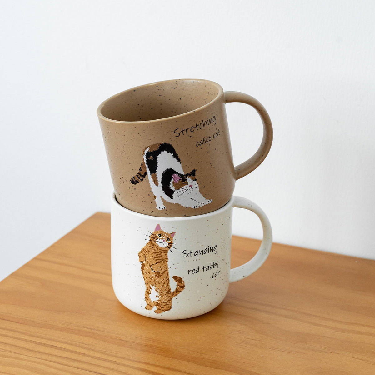 Japanese Handcrafted Mino Ware Neko Ceramic Mug