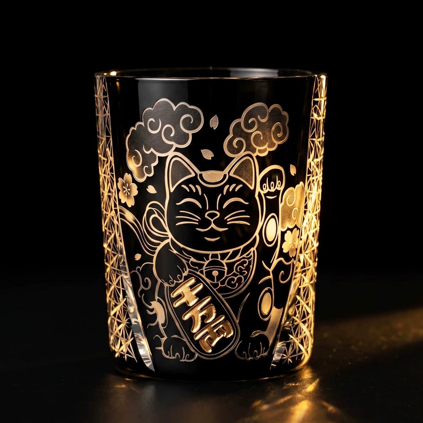 Edo Kiriko Handcrafted Kuro Kin Maneki Neko Whisky Glass With Wooden Box