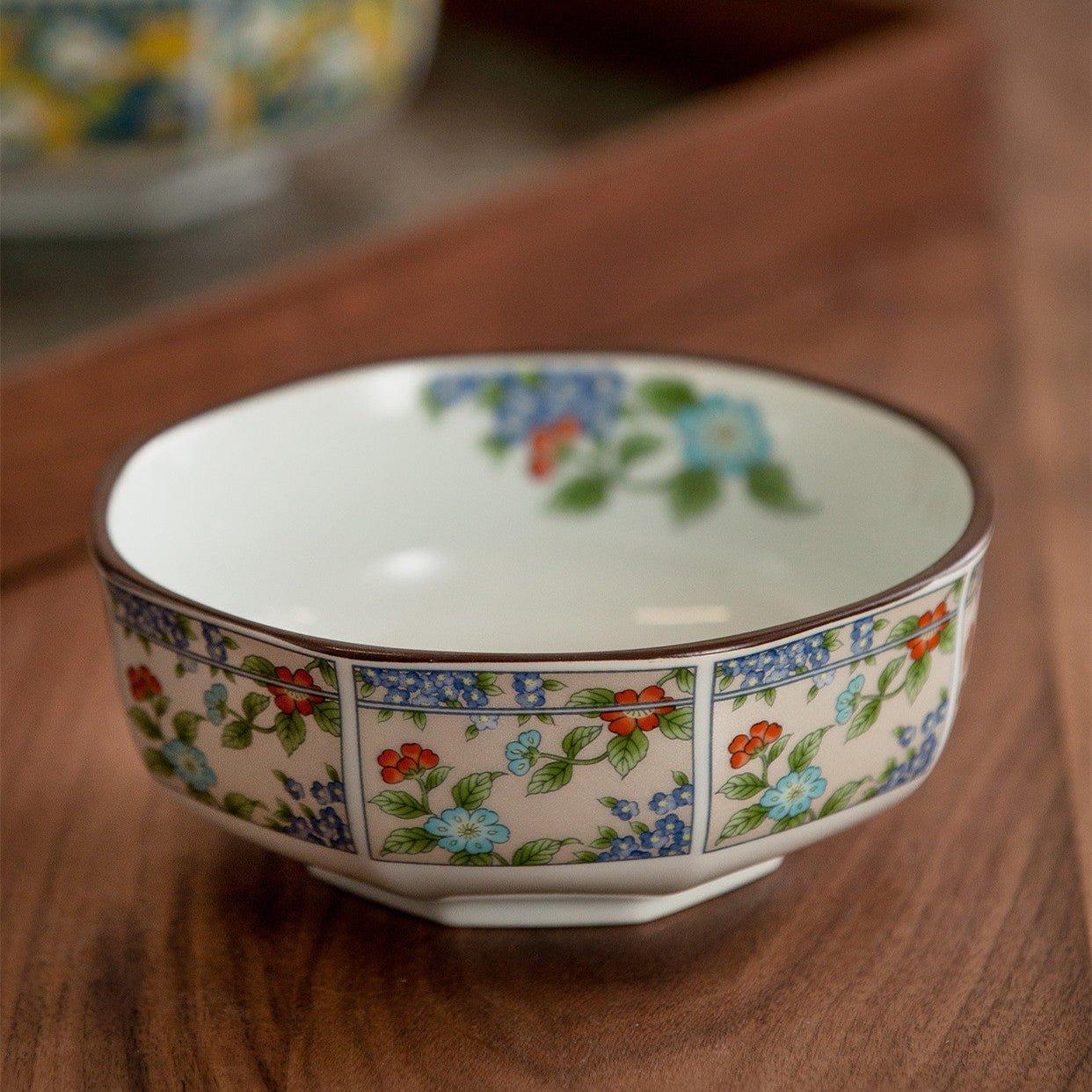 Japanese Mino Ware Court Dyed Brocade Octagonal Bowls Set – A Tapestry of Tradition