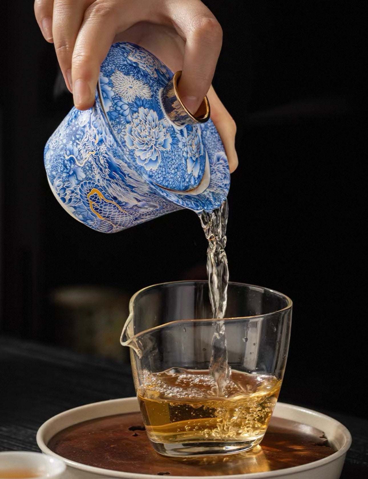 The Silver Dragon Hovering Gaiwan Tea Set