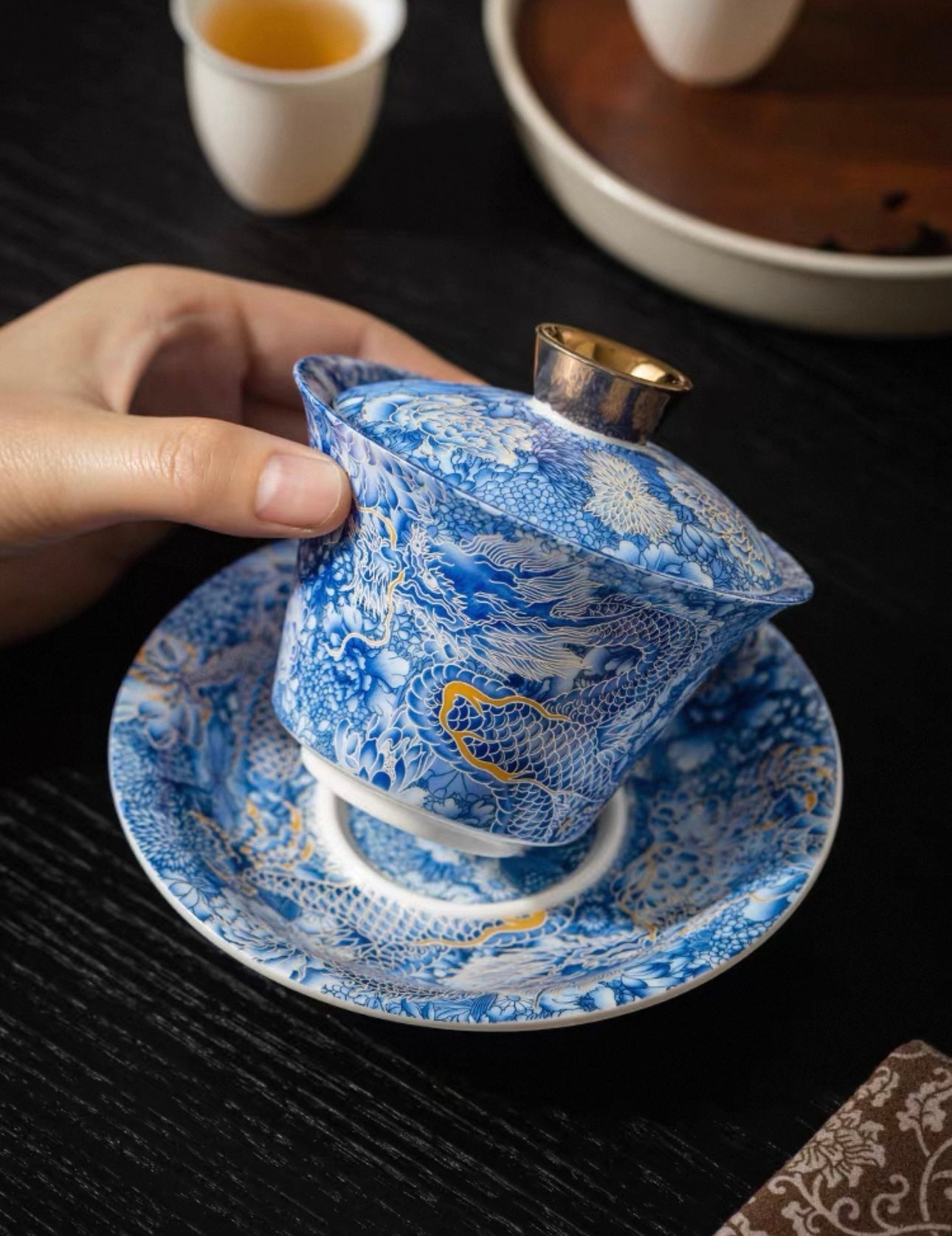 The Silver Dragon Hovering Gaiwan Tea Set
