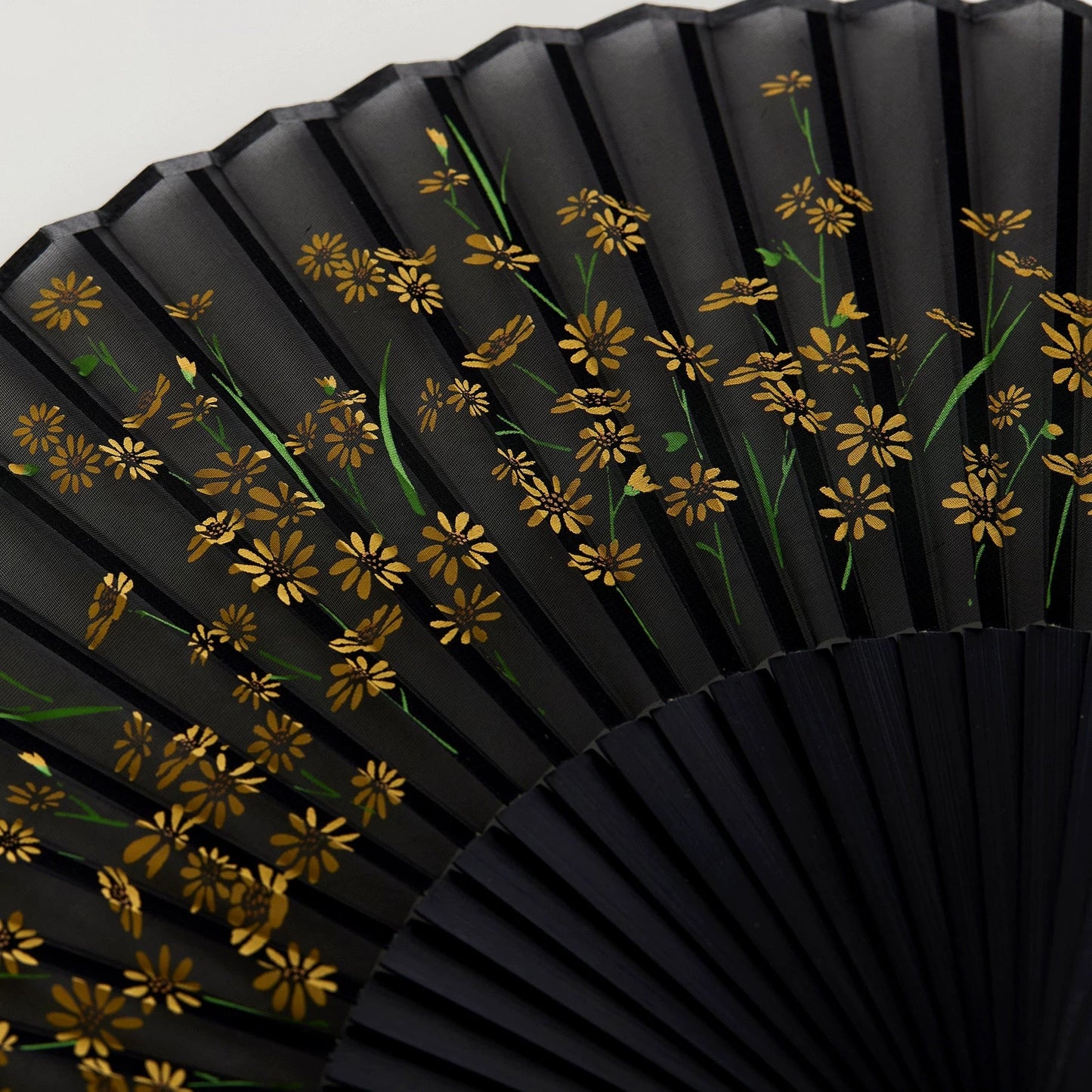 All-Bamboo Rib Silk Folding Fan | Daisy. Lily & Hibiscus Collection