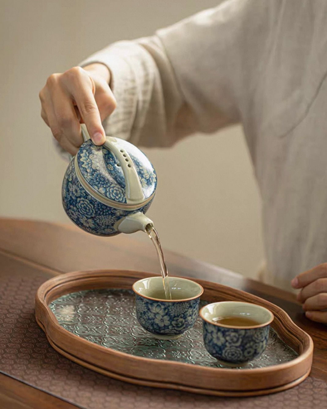 Antique Style Ten Thousand Flowers Han-Wa Tea Set | Aged Clay & Blue-and-White Porcelain