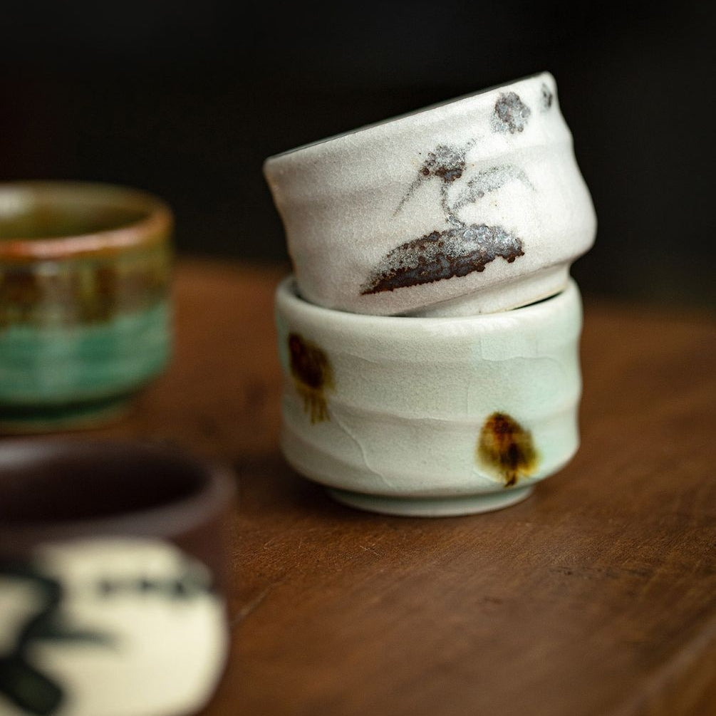 Authentic Mino-yaki Hand-Painted Floral Bowl Set (5-Piece)
